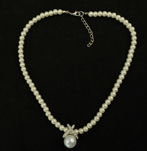 N-3888 fashion pearl chain silver plated X rhinestone pearl pendant necklace