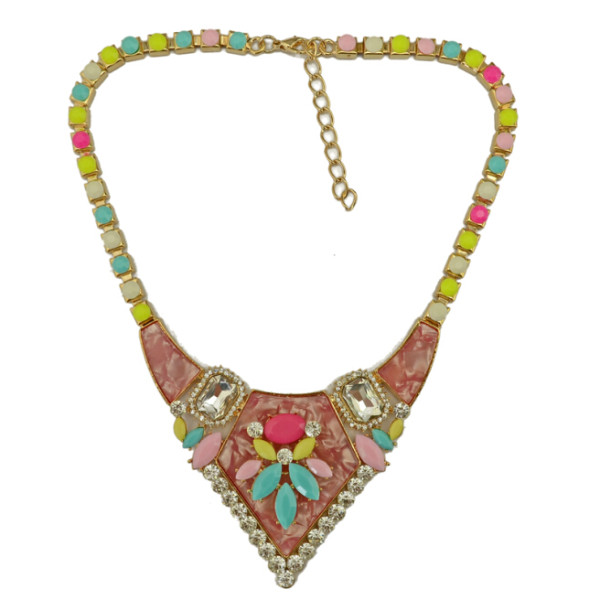 N-3893 Korea Style  Resin Gem Chain Gold Plated Alloy Rhinestone Crystal Triangle Flower Pendant Necklace