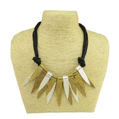 N-3973 European Style Multilayer Rope Chain Mix Color Metal Leaves Shape Tassels Choker Necklace All-Match