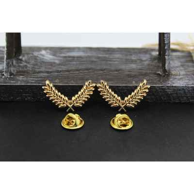 P-0130  European Style Gold Plated Alloy Leaves Collar Pin Brooch