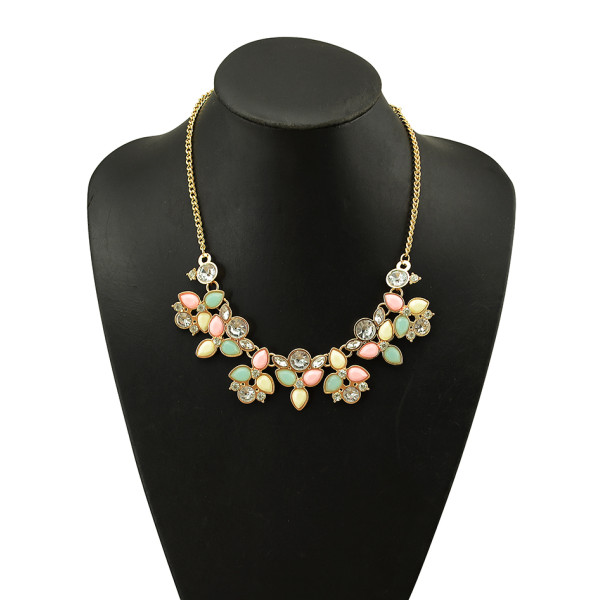 N-5079  Drop Resin Gem Clear Crystal Flower Shourouk Necklace Gold Plated Alloy