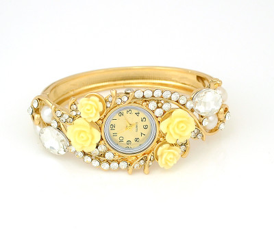 B-0419  Hot Sale European Fashion Style Watch Women Bracelet Charming Rhinestone Crystal Rose Flower Alloy Bracelets wristwatch Clock