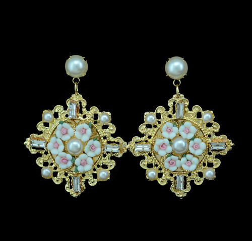 E-3348 Baroque fashion style gold plated Clear crystal Pearl Flower Dangle earrings