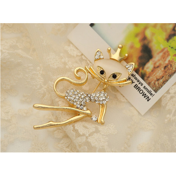 P-0149 Korean fashion style gold plated opal princess cat brooch high-grade rhinestone musical note brooch shawl buckles 2 styles 2 colors