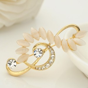 P-0149 0209 Korean fashion style gold plated opal princess cat brooch high-grade rhinestone musical note brooch shawl buckles 2 styles 2 colors