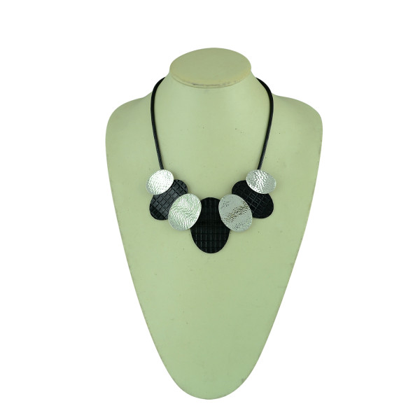 N-5239  Korea Style Hemp Rope Chain Silver Black Metal Ellipse Pendant Necklace