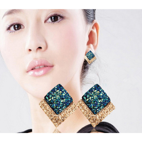 E-3367  New Products Korean Style Fashion Jewelry Gold Plated Alloy Blue Rhinestone Stud Earring For Women