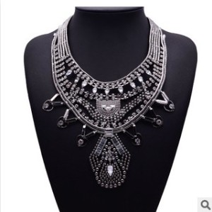 N-5393 European and American exaggeration luxury fashion diamond clavicle chain pendant flower statement necklace