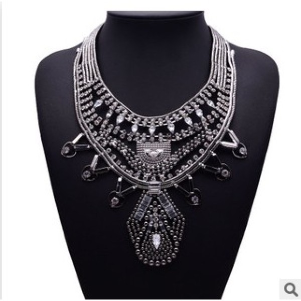 N-5393 European and American exaggeration luxury fashion diamond clavicle chain pendant flower statement necklace