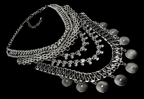 N-5544 Bohemian Style Gun Black gold silver chain crystal choker bib statement necklace