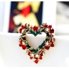 P-0189 New design fashion golden plated alloy full rhinestone Christmas heart shape Brooch flower brooch for womens jewelry
