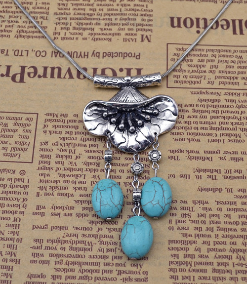 N-5814 Antique Tibetan Silver  Plated Alloy Oval Nature Turquoise Beads Flower Pendant Necklace For Women