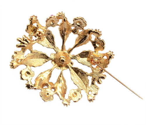 P-0199 New design fashion golden plated alloy crystal &Artificial pearl leaf shape Brooch flower brooch for women jewelry