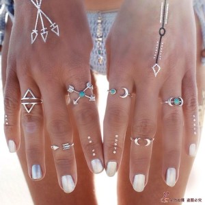 R-1273  6 Pcs/set New Fashion Bohemian Style Silver Plated Design 6 Types Natural Turquoise Moon Shape Nail Rings for Women jewelry