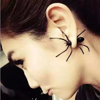 E-3613  1 PC New Fashion European Style Black Spider Stud Earrings For Women