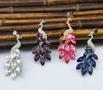 E-3651  Fashion retro silver plated rhinestone earrings crystal peacock theme fashion jewelry