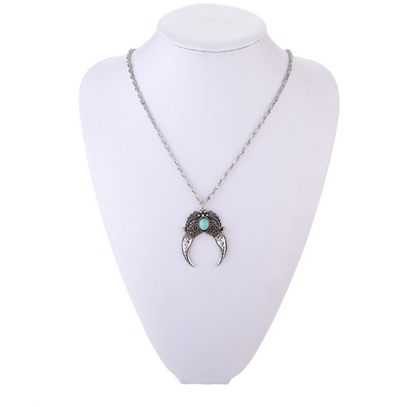 N-6231 Bohemian Style Gold Silver Chain Natural Turquoise Beads Carved Flower Pendant Necklace Women Jewelry