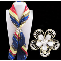 P-0339 Boho Style Vintage Gold Silver Plated Alloy  2 Colors Charm With Rhinestone Flower Shape Scarf Buckle Brooch Women & Girl Accessory
