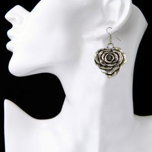 E-3887 Bohemian Vintage Silver Plated Flower shape pendant Earring Hook Earrings for Women