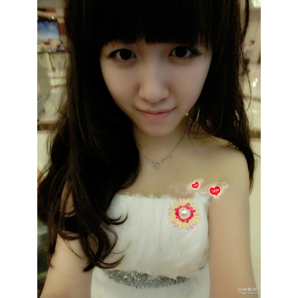 3Colors Fashion Fabric Flower Cute Crystal Brooch Pins for Women Jewelry