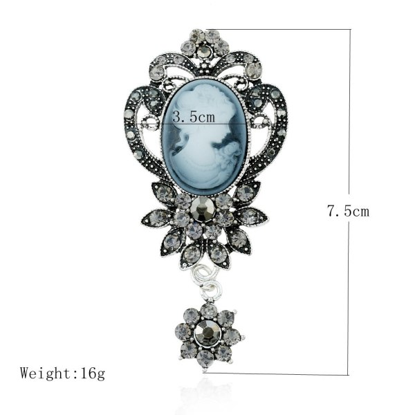 P-0357 Vintage Retro Brooch Pins Victoria Palace Antique Relief Queen Head Portrait Rhinestone Flower Shape Brooches For Women Accessory