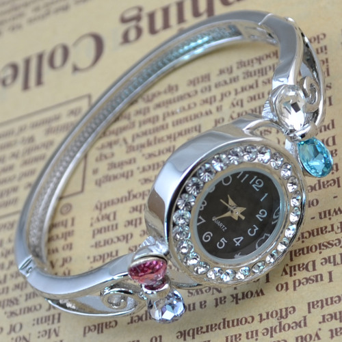 B-0845 European Watches Bangle Crystal Rhinestone Bracelet Quartz Watch Casual Wristwatch for Women & Man Jewelry