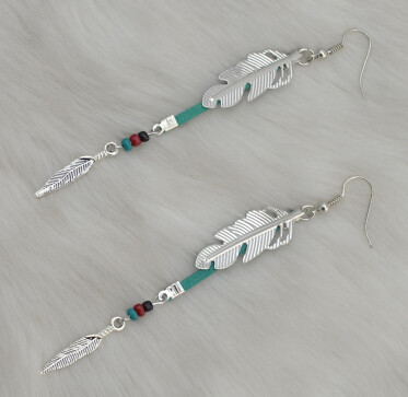 E-4141 New Fashion Silver Color Leather Feather Dangle Drop Earrings Party Jewelry