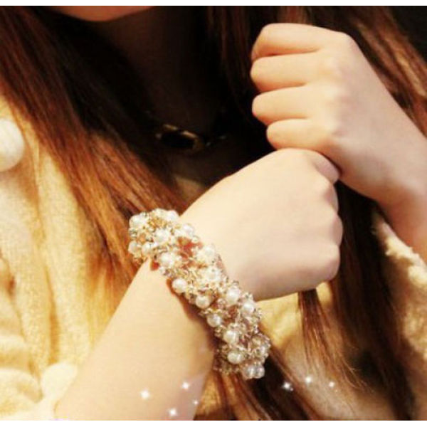 S-0022 Amazing White Pearl Gold Plated Flower Necklace Bracelet Jewelry Set