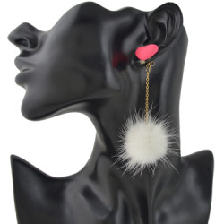 E-4382 3 Colors Cute Heart Shape Fur Ball Drop Earrings for Women Girl Wedding Party Fashion Jewelry