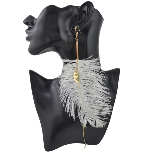 E-4410 1 pc Long Feathers Drop Earrings Tassel Chain Small Gold Pigeon Pendant Hook Earring Ear Jewelry