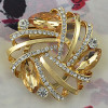 P-0388 Fashion Gold Plated Alloy Crystal Rhinestone Flower Scarf Buckle Brooch Accessory