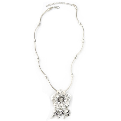 N-6974 New Fashion Silver Plated Alloy Flower fish pendant Necklace
