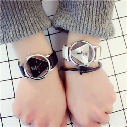B-0876 Simple Triangle Watch Personal Fashion Double Sided Hollow Student Lovers Watch