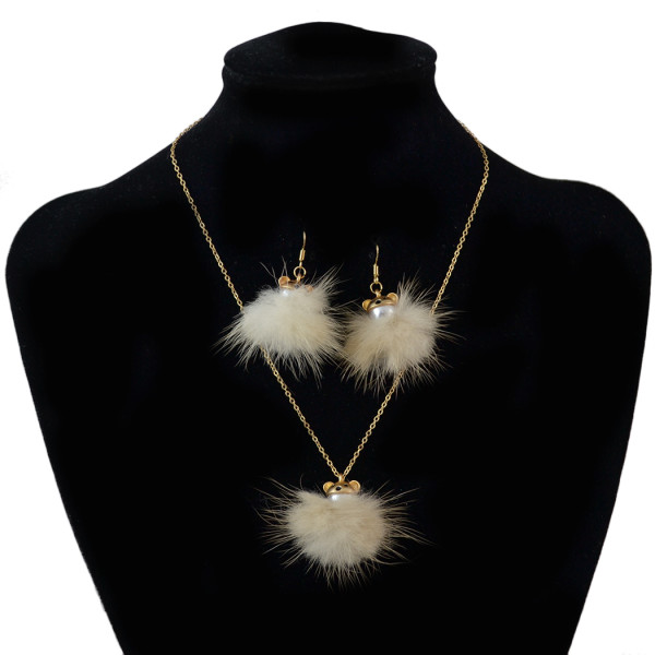 N-6997 Cute Raccoon Pearl Fur Ball Drop Earrings Bear Plush Pendant Necklace Earring Jewelry Set