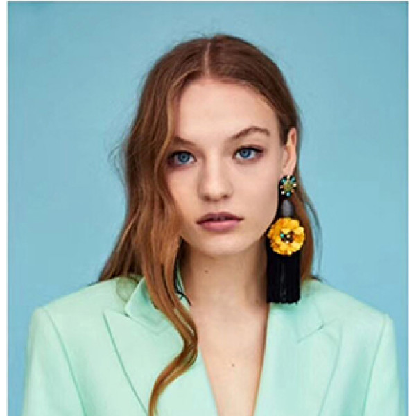 E-4575 Trendy Rhinestone Ball Flower Long Thread Tassel Earrings
