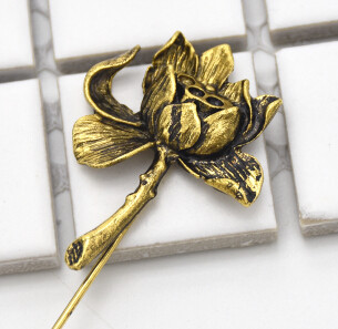 P-0400 2 Colors Gold Silver Metal Flower Fashion Brooch For Women Party Jewelry