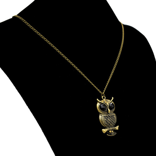 N-2553  Vintage Style Rhinestone Bronze Owl Pendant Necklace