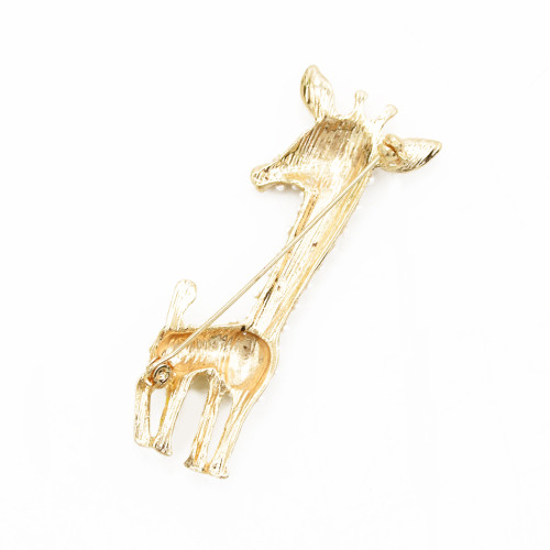 P-0407 Cute Giraffe Brooch Enamel Artificial Pearl Animal Brooch Pin for Women