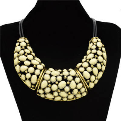 N-1345 Fashion Vintage Style Bronze Alloy Hollow Out Resin Drop Choker Necklace