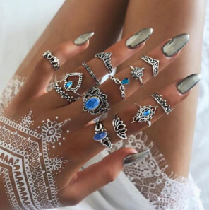 R-1505  2 Styles Rings Set Vintage Silver Metal Rhinestone Midi Finger Ring Sets for Women Gypsy Dancer  Boho Party Jewelry
