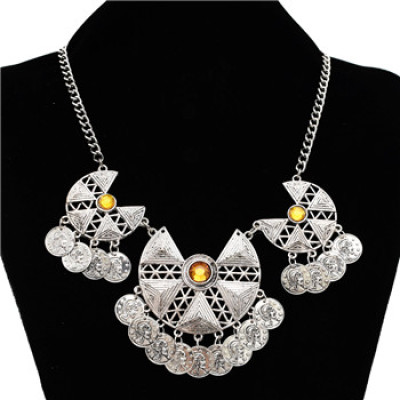 N-5068 Vintage Tribe Golden Silver Geometry Design Carving Coin Choker Necklace