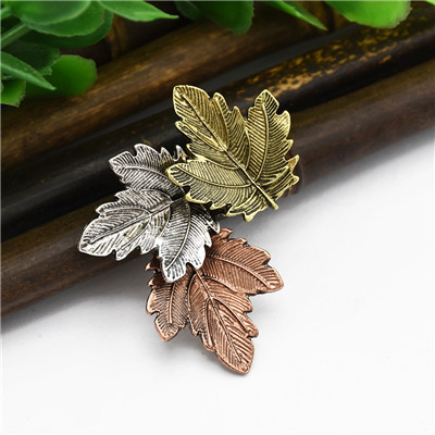 P-0409 Fashion Silver Plated Alloy Leave Shape Brooch Pin  Suit Jacket Accessories For Women & Girls Accessory