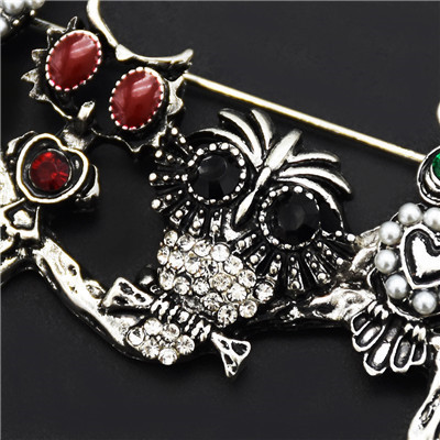 P-0422 Aamazing Vintage Gold Silver Plated Colorful Rhinestones Owls Pin Brooch