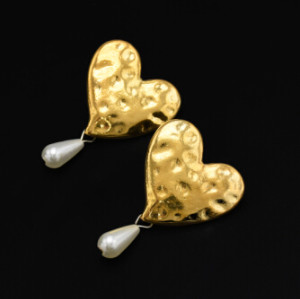 E-5027 New  Fashion Gold Alloy Love Heart Shaped  Drop Earrings Artificial Pearl  Pendant Earrings for Women Valentine's Day Gift