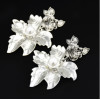 E-5029 2 Colors New Fashion Gold Silver Alloy Leaf Flower Shaped  Drop Earrings Artificial Pearl  Pendant Earrings Rose Ear Stud for Women Valentine's Day Gift