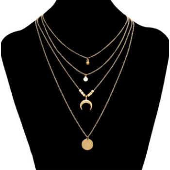N-7158 New Fashion Gold Moon Shaped Pendant Necklace Clavicular Chain Multilayer Necklace Women Charming Jewelry