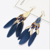 E-5147 5 Colors Bohemian Ethnic Trendy Feather  Tassel Beaded  Gold Leaf Pendant Drop Earrings For Women Jewelry Design