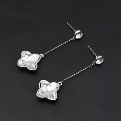 E-5156  2 Colors Korean New Fashion Simple Elegant Copper Alloy Silver Bling Bling Crystal Star Long Drop Earring for Women Bridal Wedding Party Jewelry