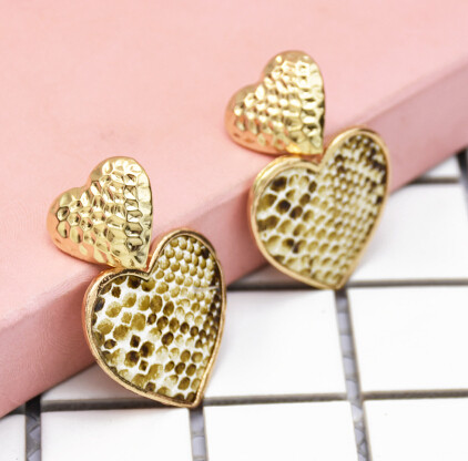 E-5213 Fashion 4 Color Heart Shaped Drop Dangle Earrings For Women Jewelry