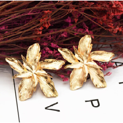 E-5262 Elegant Silver Gold Metal Flower Stud Earrings for Women Girl Wedding Party Jewelry